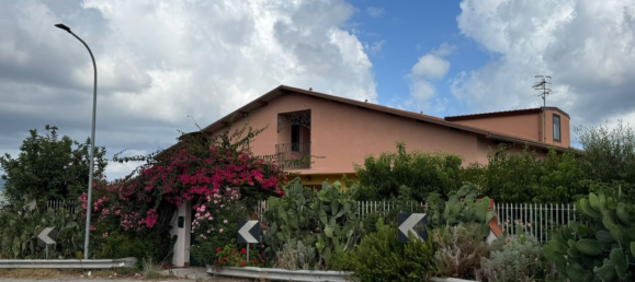 5-salle Maison à Brolo, Italy No. 294746 2