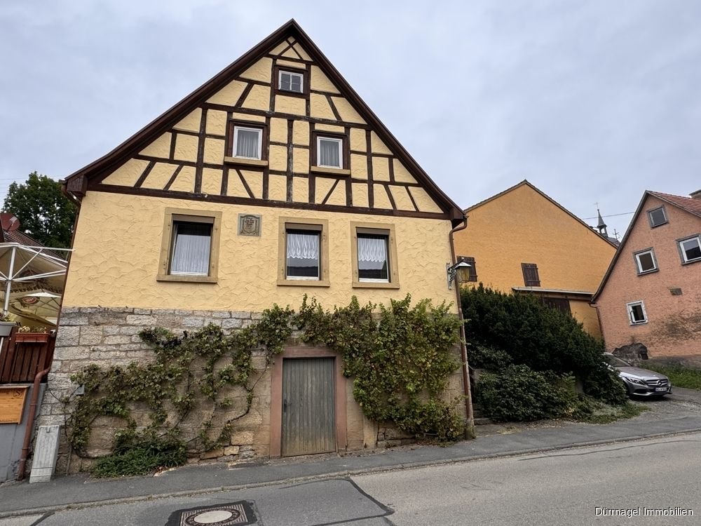 5 rooms House in Weikersheim, Germany No. 15070
