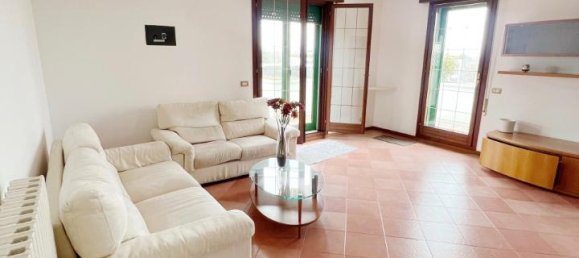 3 rooms Penthouse in Vigonza, Italy No. 14704 8