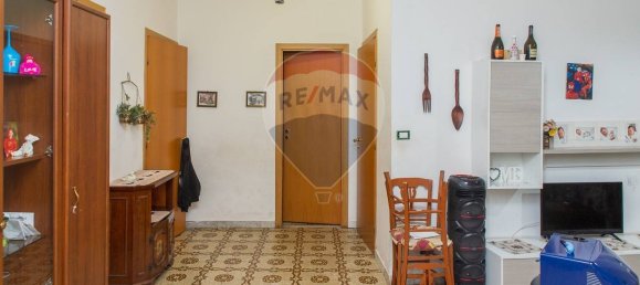 7 bedrooms Apartment in Adrano, Italy No. 137192 4