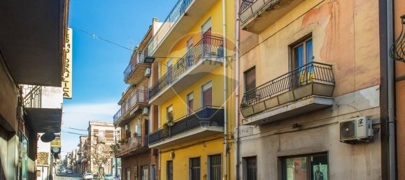 7 bedrooms Apartment in Adrano, Italy No. 137192 17