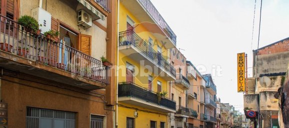 7 bedrooms Apartment in Adrano, Italy No. 137192 19