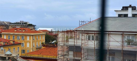 4 Schlafzimmer Penthouse in Chiavari, Italy, Nr. 173572 5