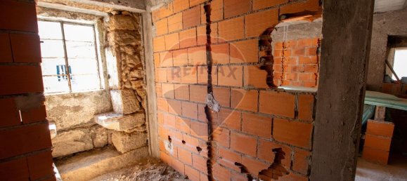 2 bedrooms House in Midoes, Portugal No. 35959 4