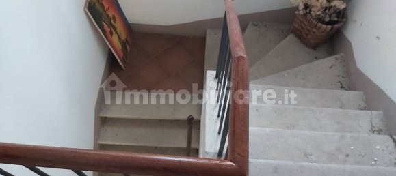 4 bedrooms House in Grizzana Morandi, Italy No. 146911 3