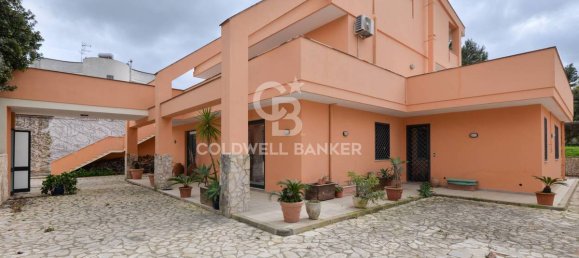 Villa de 3 dormitorios en Lecce, Italy No. 56713 19