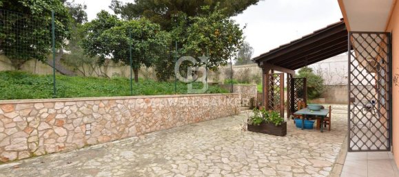 Villa de 3 dormitorios en Lecce, Italy No. 56713 20