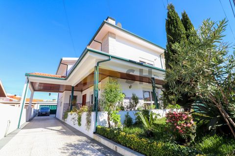 4 bedrooms Villa in Maia, Portugal No. 205170