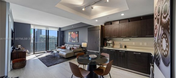 1 Schlafzimmer Gewerbliche Immobilien in Miami, USA, Nr. 615487 30