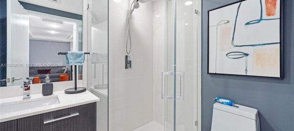 1 Schlafzimmer Gewerbliche Immobilien in Miami, USA, Nr. 615487 10