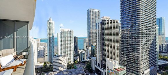 1 Schlafzimmer Gewerbliche Immobilien in Miami, USA, Nr. 615487 12