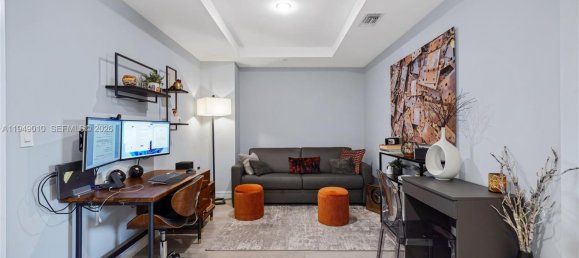 1 Schlafzimmer Gewerbliche Immobilien in Miami, USA, Nr. 615487 9