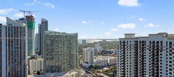 1 Schlafzimmer Gewerbliche Immobilien in Miami, USA, Nr. 615487 16
