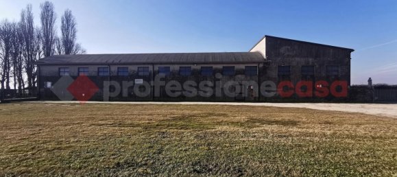 6 rooms House in Casaleone, Italy No. 170856 9