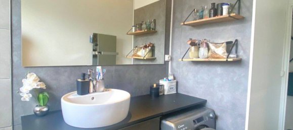 Квартира с 2 спальнями в Монтиньи-ле-Кормей, Франция № 334343 2