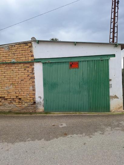  Garage in Cordoba, Spain No. 204039