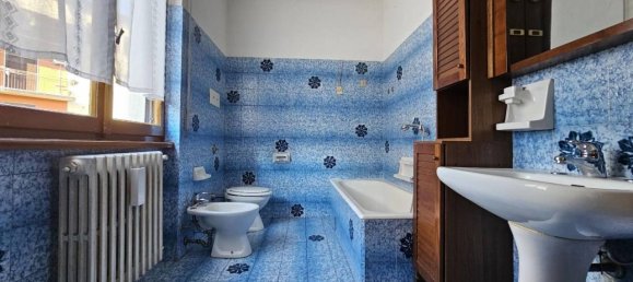 Apartamento de 3 divisões em Almenno San Salvatore, Italy N.º 28195 12