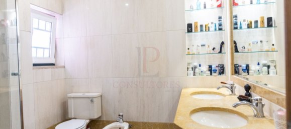 4 bedrooms House in Loures, Portugal No. 160863 39