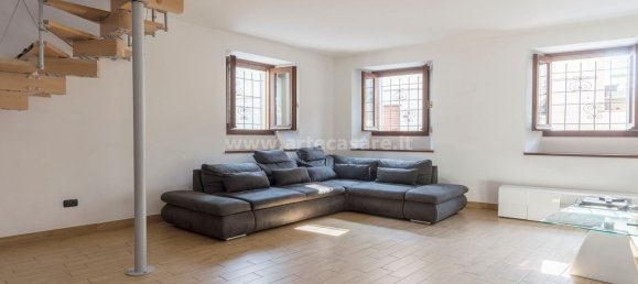 4 bedrooms Duplex in Vanzaghello, Italy No. 330375 2