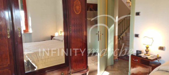 Villa de 4 dormitorios en Appignano, Italy No. 111713 33