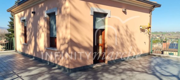 Villa de 4 dormitorios en Appignano, Italy No. 111713 3