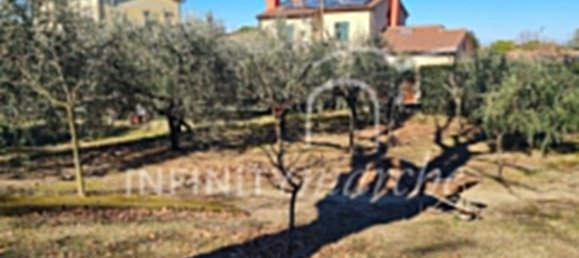 Villa de 4 dormitorios en Appignano, Italy No. 111713 5