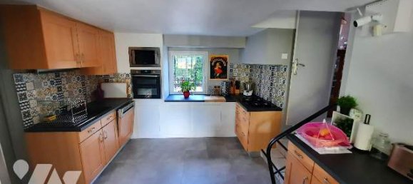 4 bedrooms House in Loire, France No. 343245 11