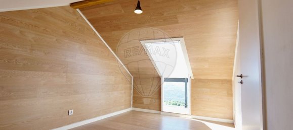 2 bedrooms House in Amarante, Portugal No. 17002 8