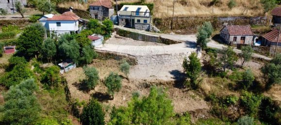 2 bedrooms House in Amarante, Portugal No. 17002 14