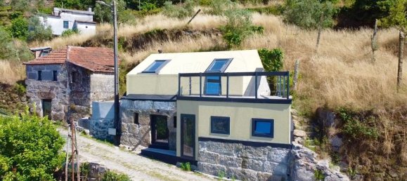 2 bedrooms House in Amarante, Portugal No. 17002 2