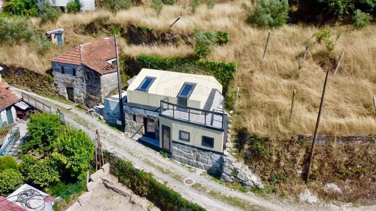 2 bedrooms House in Amarante, Portugal No. 17002