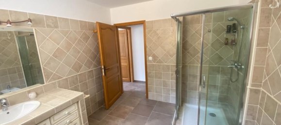 3 bedrooms Villa in Alpes-Maritimes, France No. 349567 9