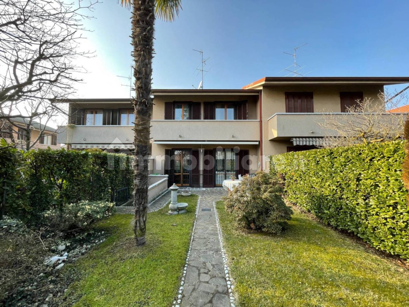 3 bedrooms Villa in Seveso, Italy No. 25152