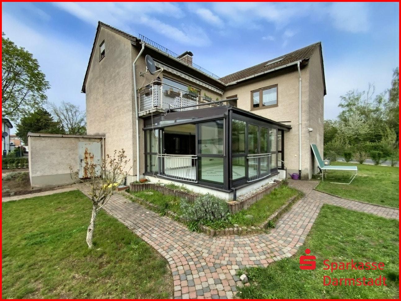 3 bedrooms Apartment in Darmstadt, Germany No. 28119