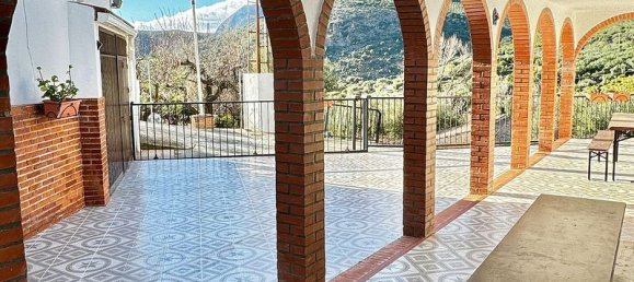 4 bedrooms Villa in Periana, Spain No. 226741 10