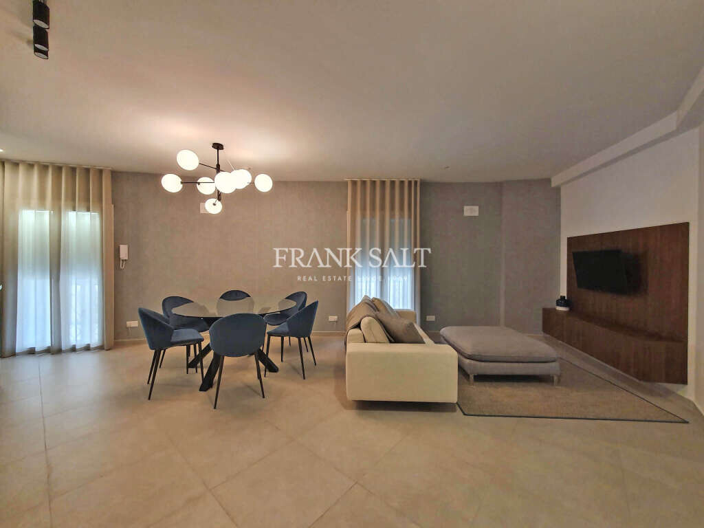 3 bedrooms Apartment in Saint Julian's, Malta No. 7128