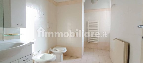 3 Schlafzimmer Wohnung in Gerenzano, Italy, Nr. 350978 16