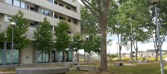 227m² Commercial property in Viseu, Portugal No. 61251 4