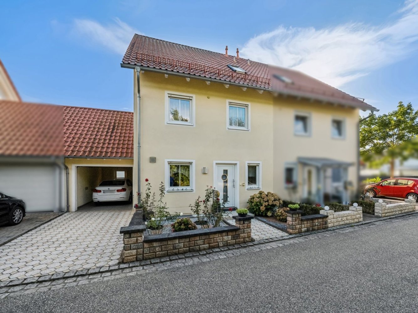 6 rooms Townhouse in Regensburg, Germany No. 298289