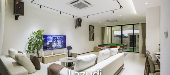 4 bedrooms Villa in Pattaya, Thailand No. 27317 2