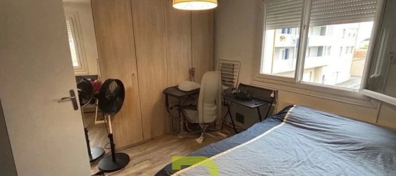 2-salle Appartement à Agde, France No. 324132 4