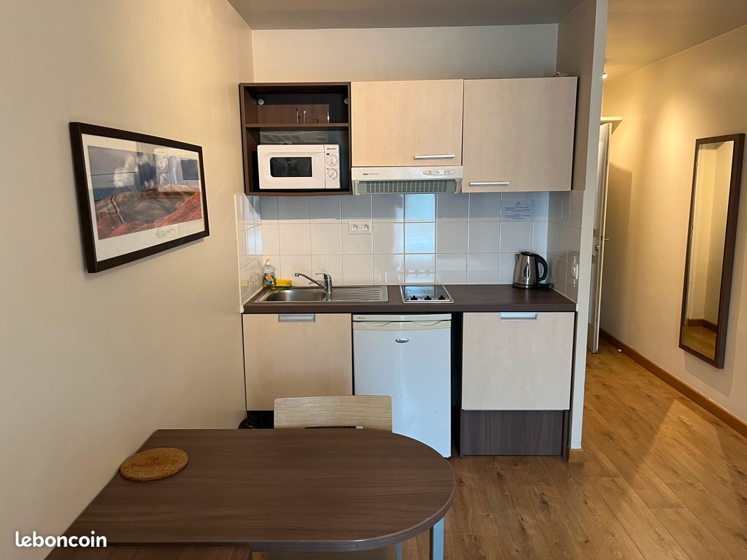 Estúdio em Quincy-sous-Senart, France N.º 328843