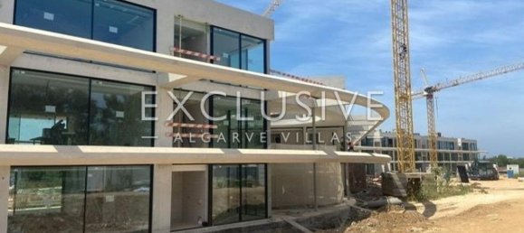 3 bedrooms Apartment in Loule, Portugal No. 7668 4