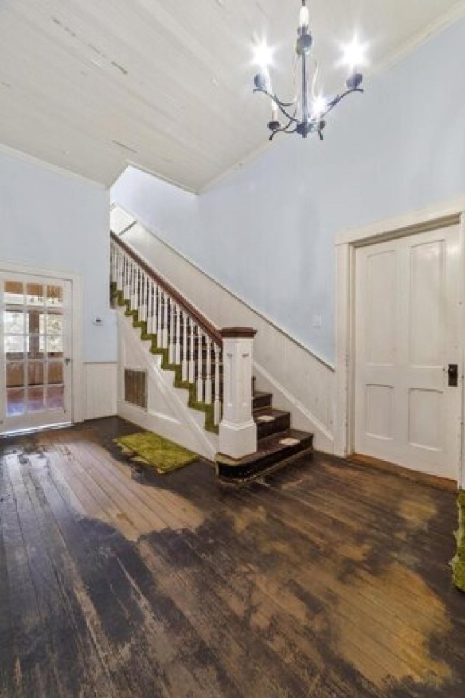 5 bedrooms House in Orangeburg, USA No. 410107