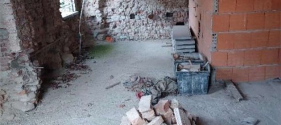 5-salle Appartement à Mariano Comense, Italy No. 258593 3