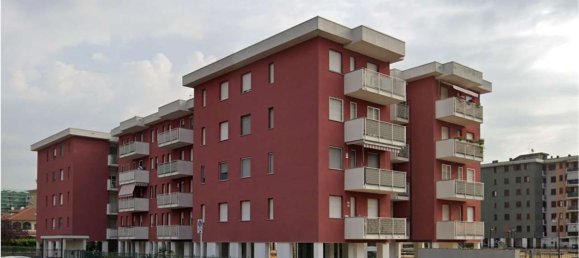 Apartamento de 5 divisões em Garbagnate Milanese, Italy N.º 93076 5