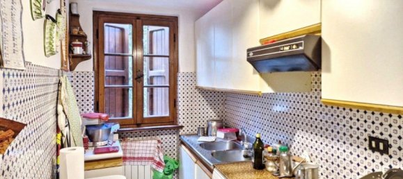 Casa de 3 divisões em Camaiore, Italy N.º 269981 11