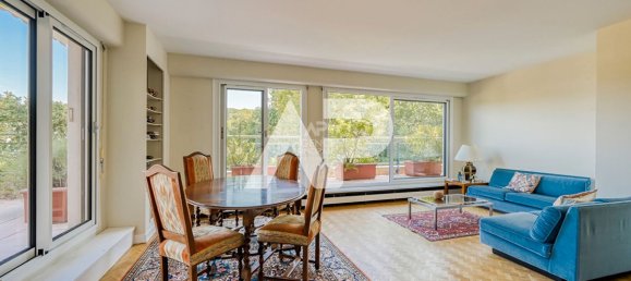 4 chambres Appartement à Sèvres, France No. 169934 3