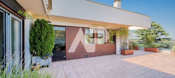 4 chambres Appartement à Sèvres, France No. 169934 6