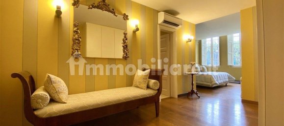 4 bedrooms Villa in Lucca, Italy No. 229162 7